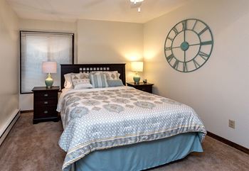 Foot-friendly carpeting in bedrooms
